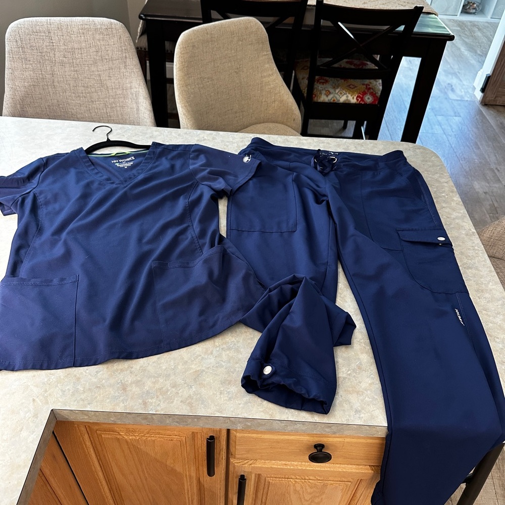 Women’s Navy Blue Scrub Set